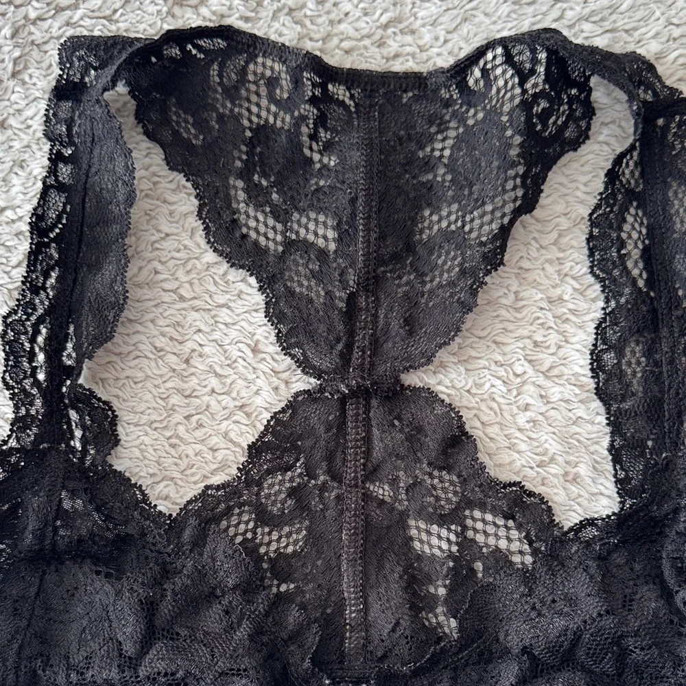 🖤 Express One Eleven Black Lace Racerback Bralette – Women’s Size Large - Picture 5 of 8